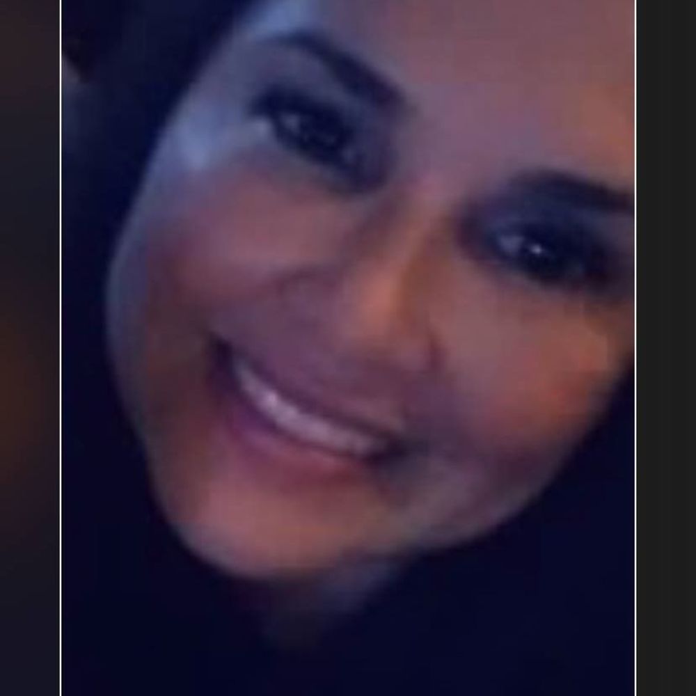 Meet your Posher, Gina